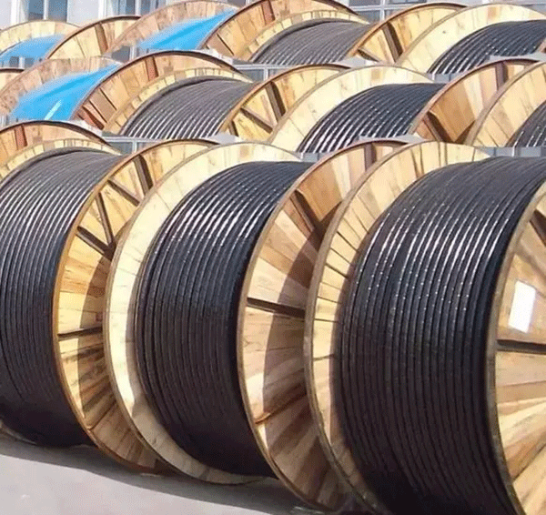 變頻電機對地故障案例分析——西安泰富西瑪電機(西安西瑪電機集團股份有限公司)官方網(wǎng)站 變頻電機對地故障案例分析——西安泰富西瑪電機(西安西瑪電機集團股份有限公司)官方網(wǎng)站